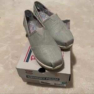 Sketchers Bobs Ladies Wedge Shoe Taupe